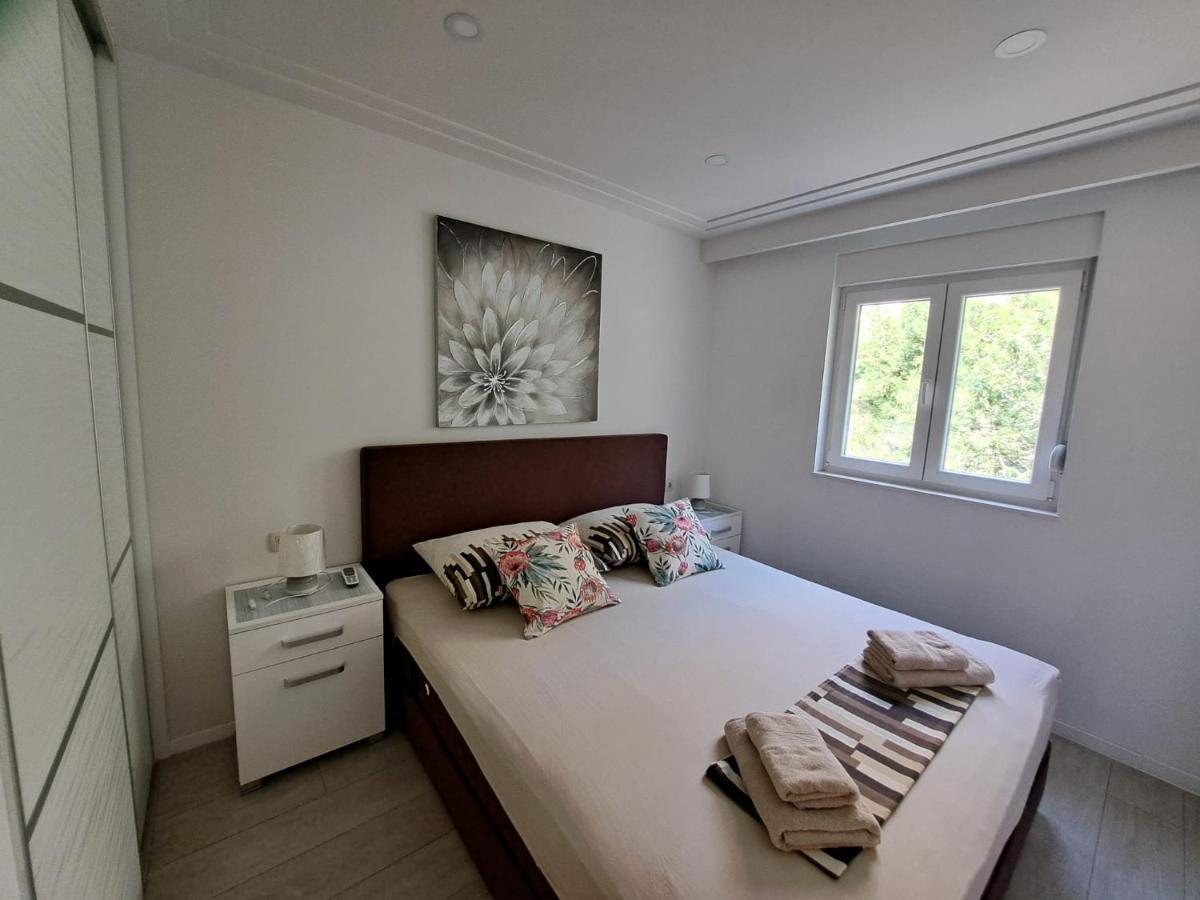 "Modern Apartment Matutu" - Parking Is In The Garage Makarska Exterior photo
