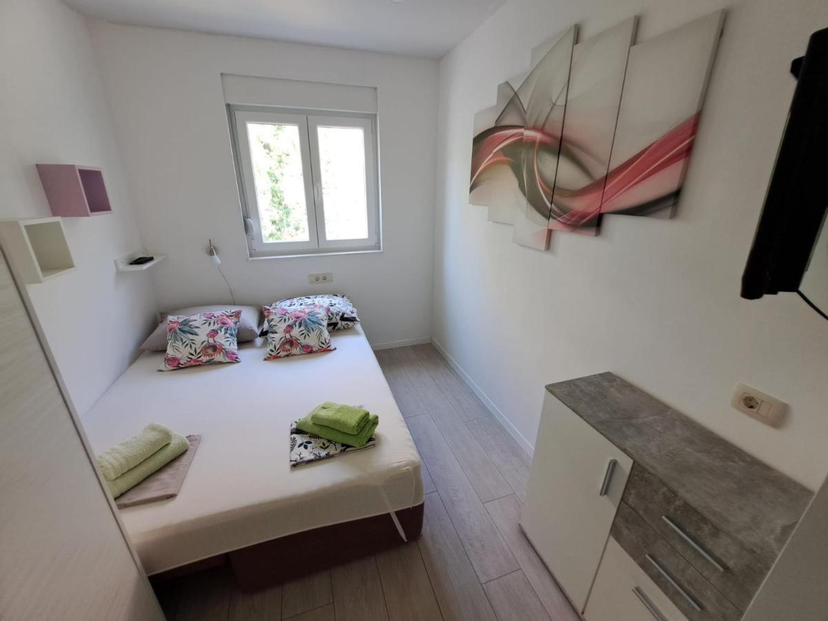 "Modern Apartment Matutu" - Parking Is In The Garage Makarska Exterior photo